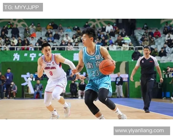 南京篮球队中路突破革新探索新战术助力球队崛起之路